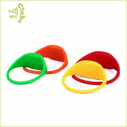 Wholesale NFC  Ntag213 silicone wristband with cheapest  price 